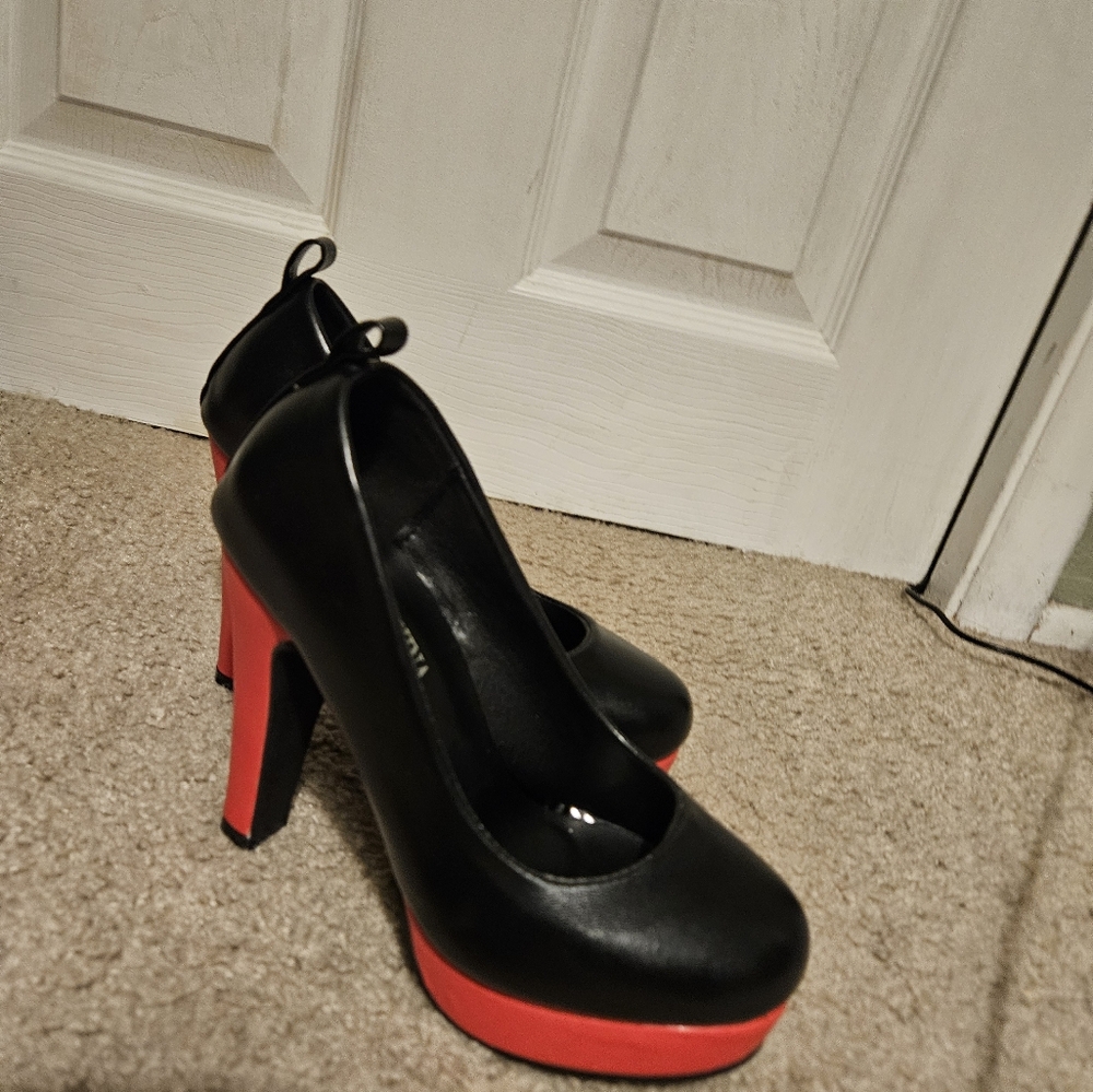 Women's fun party heels
